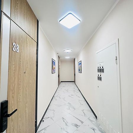 Grand Turan Business Apartments Astana Ngoại thất bức ảnh
